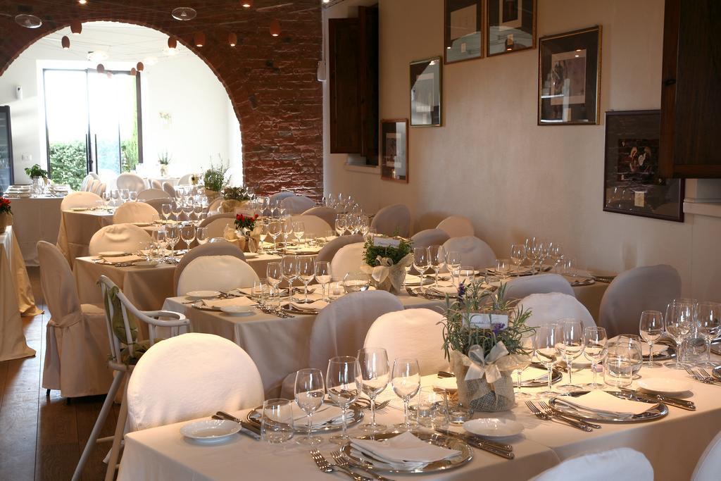 Borgo Tre Rose Hotel Valiano Exterior foto
