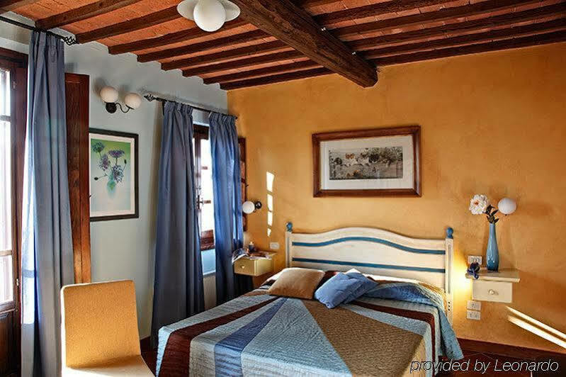 Borgo Tre Rose Hotel Valiano Exterior foto