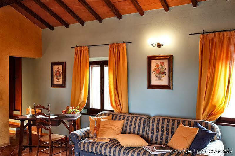 Borgo Tre Rose Hotel Valiano Exterior foto