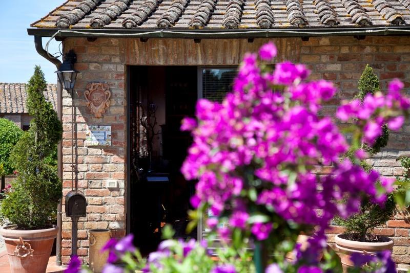 Borgo Tre Rose Hotel Valiano Exterior foto